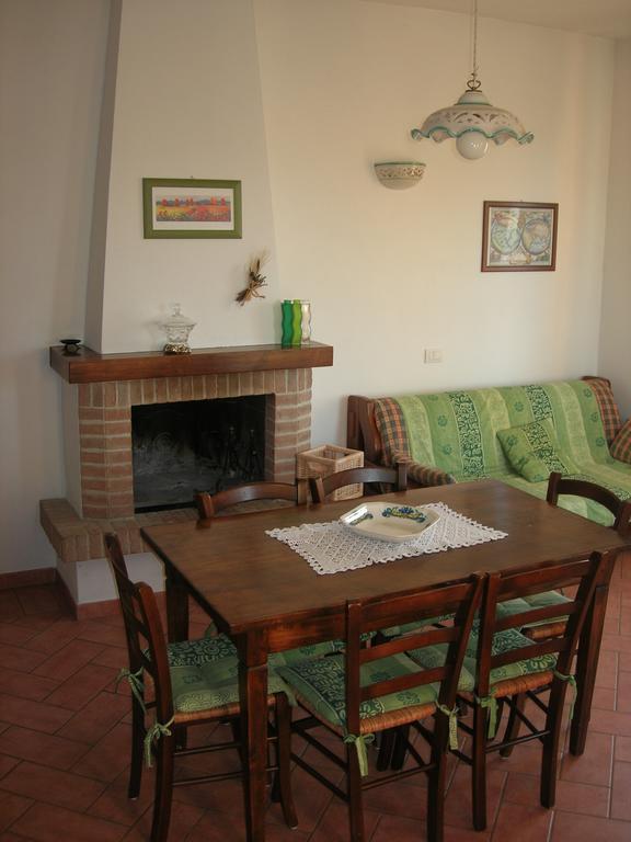 Agriturismo La Valle Del Sole Castiglione dʼOrcia Quarto foto